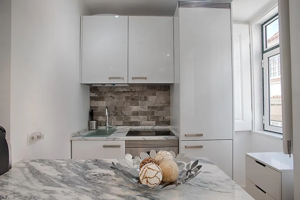 Bmyguest - Principe Real Charming Apartment-1