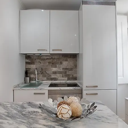 Bmyguest - Principe Real Charming Apartment-3